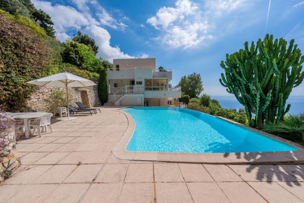 Vente Villa de luxe Èze 7 Pièces 228 m²