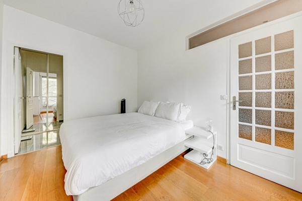 Appartement à louer 2 pièces PARIS 8EME ARRONDISSEMENT (75)