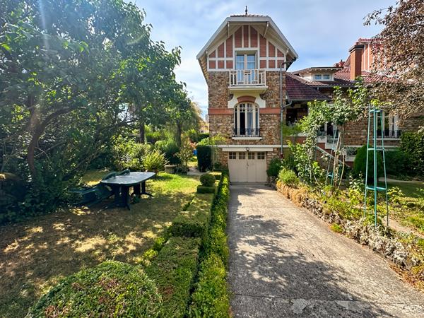 Maison Meulière sur grand terrain à Verrières-le-Buisson, SOUS SOL, SOPHIE BARAT