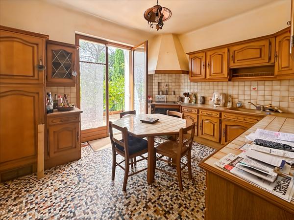 Maison Meulière sur grand terrain à Verrières-le-Buisson, SOUS SOL, SOPHIE BARAT