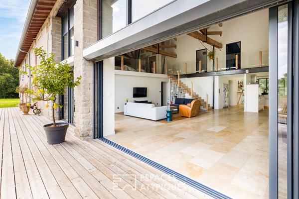 Corps de Ferme transformé en loft à quelques minutes du centre-ville