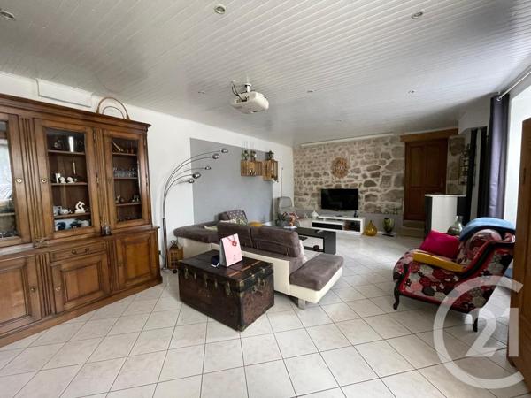 Maison à vendre  5 pièces - 229,49 m2 SARRAS - 07