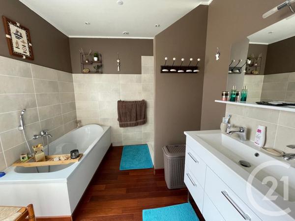 Maison à vendre  5 pièces - 229,49 m2 SARRAS - 07