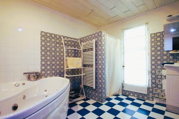 Chérac (17610) Rare propriété de charme aux portes de Cognac et de Saintes