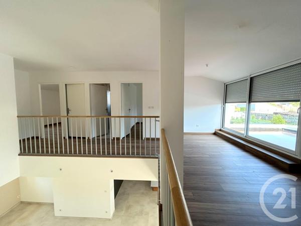 Maison à vendre  6 pièces - 194 m2 LES LUCS SUR BOULOGNE - 85