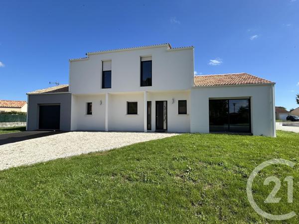 Maison à vendre  6 pièces - 194 m2 LES LUCS SUR BOULOGNE - 85