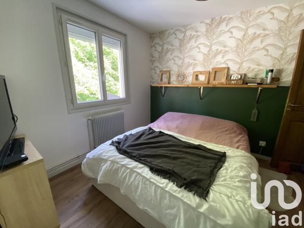 Maison 6 pièces de 163 m² à Vayres (33870)