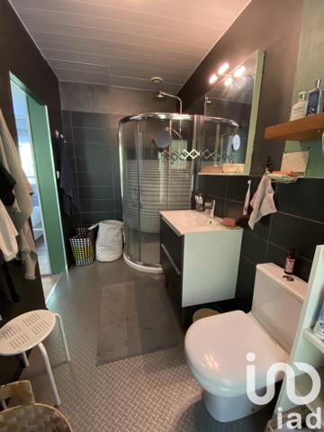 Maison 6 pièces de 163 m² à Vayres (33870)