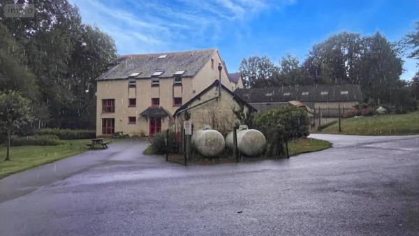 Immeuble à vendre à Hémonstoir dans les Côtes-d'Armor (22600), ref : 22110-2223