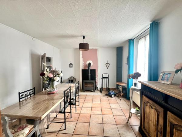 Maison de 111 m² avec 3 chambres