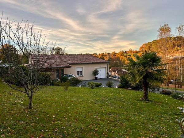 A vendre, maison de plain-pied récente à BIRAS 24310