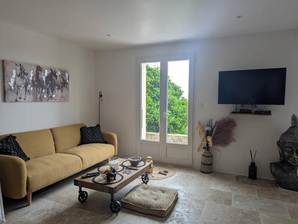 Villa avec trois appartements