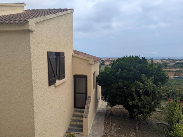 Villa avec trois appartements