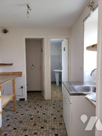 LA CHAPELLE ENGERBOLD : Maison de campagne en pierre