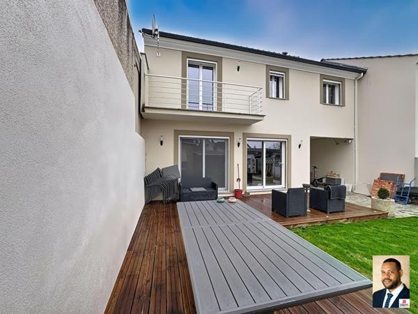 Maison Savigny Sur Orge 7 pièces d'environ 160m² implantée sur 361m² de terrain