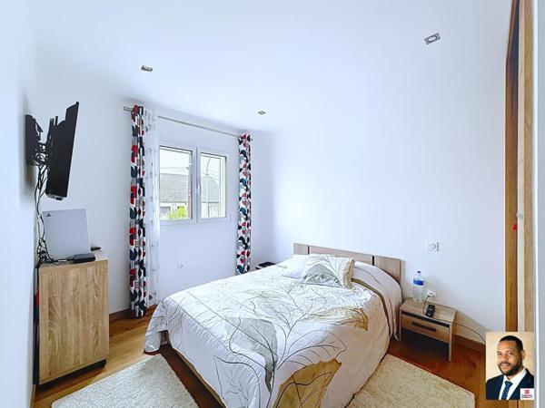 Maison Savigny Sur Orge 7 pièces d'environ 160m² implantée sur 361m² de terrain