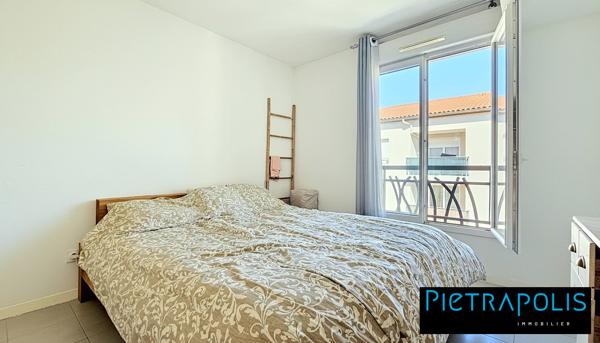 CLIMATISABLE - Dernière étage - T3 60 m² avec terrasse - Box et/ou parking possible(s)