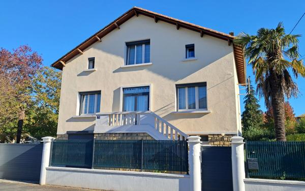 Maison à vendre    6 pièces •  Bergerac