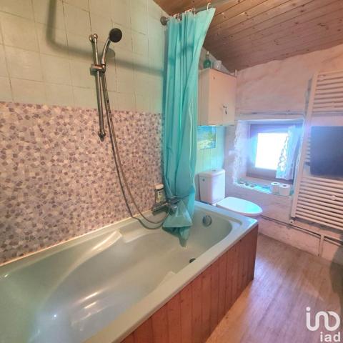 Maison à vendre 4 pièces 107 m² Bourg-Argental