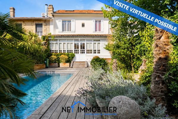 Maison 8 pièces - 261 m²