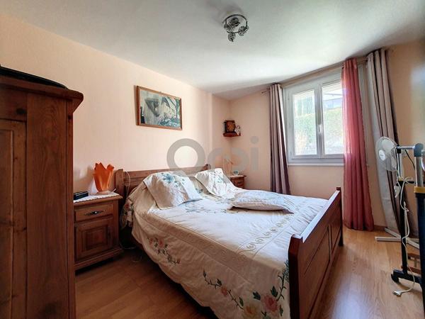 Maison à vendre    6 pièces •  Flayosc