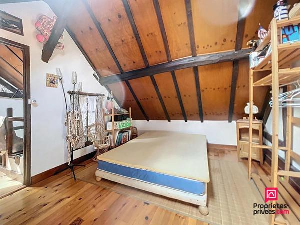 Proche Bellême, maison de campagne authentique - 8 pièces - 145 m2