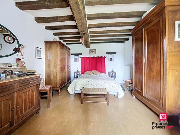 Proche Bellême, maison de campagne authentique - 8 pièces - 145 m2