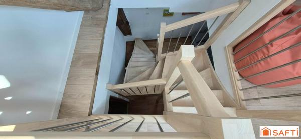 Maison en pierre rénovée avec gout - Aucun travaux à prévoir