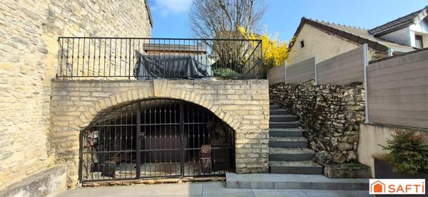 Maison en pierre rénovée avec gout - Aucun travaux à prévoir