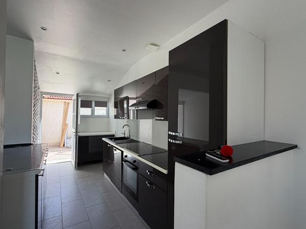 A Vendre Maison 3 chambres à Trilport - Plain Pied - Terrain Clos