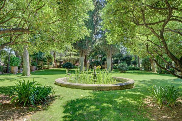 Vente Maison de luxe Aix-en-Provence 10 Pièces 400 m²