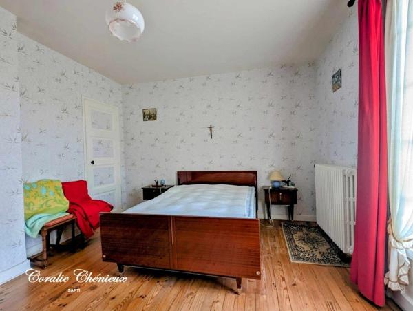 Jolie maison avec beau terrain