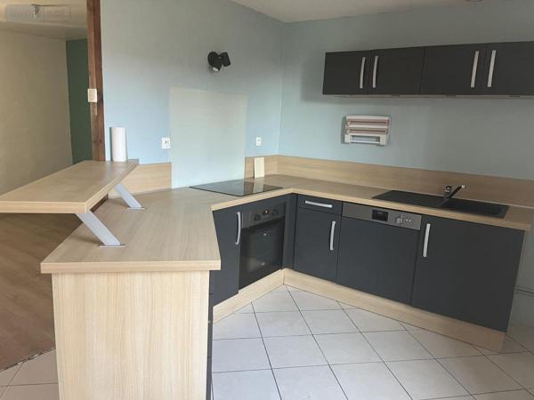 Appartement à vendre à Saint-Paul-de-Varax dans l'Ain (01240), ref : 01067-908