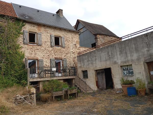 Maison avec belle terrasse