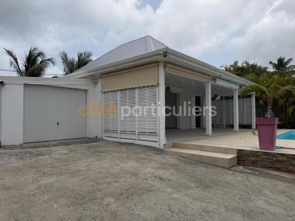 Vente
                Maison107 m² - 4 Pièces -
                    Saint-françois (97118)