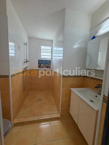 Vente
                Maison107 m² - 4 Pièces -
                    Saint-françois (97118)