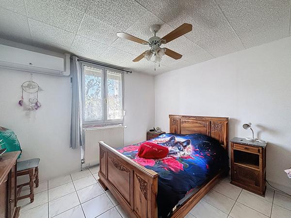 Maison familiale 92m2 sur sous sol complet, terrain piscinable de 1554m2, au calme, 3 chambres