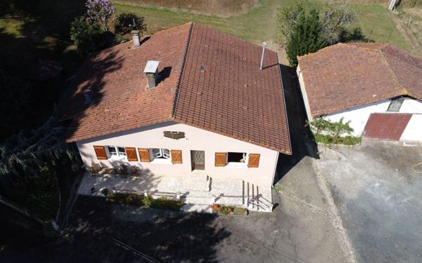 Maison à vendre    6 pièces •  Hagetmau