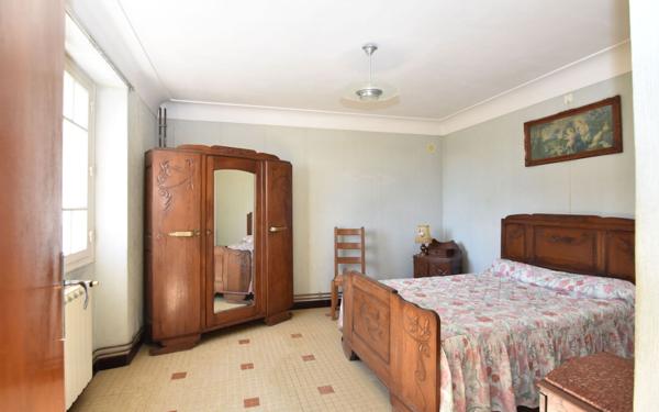 Maison à vendre    6 pièces •  Hagetmau