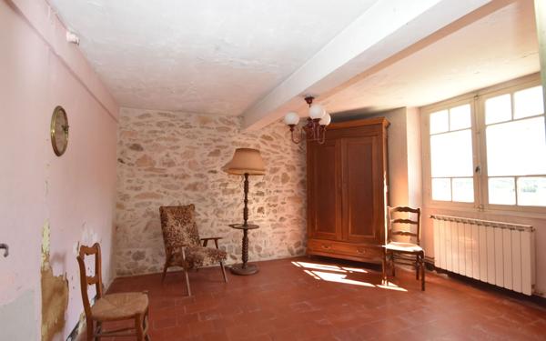 Maison à vendre    6 pièces •  Hagetmau