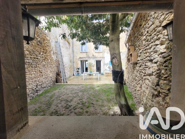 Maison à vendre 5 pièces 150 m² Saint-Arnoult-en-Yvelines
