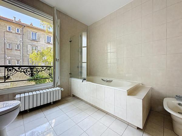 Maison à vendre  7 pièces - 176,32 m2 VERSAILLES - 78