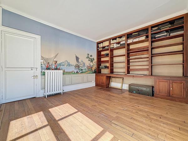 Maison à vendre  7 pièces - 176,32 m2 VERSAILLES - 78
