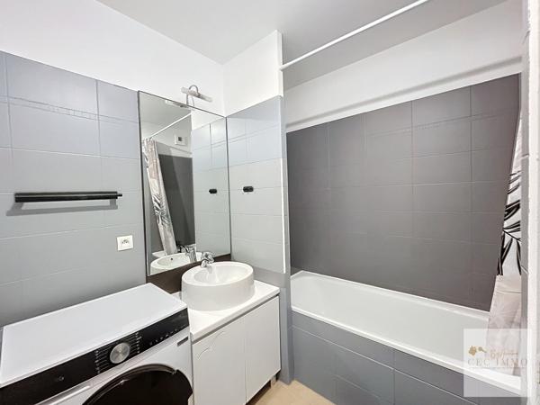 Perpignan Sud Coquet Appartement F2 avec extérieur