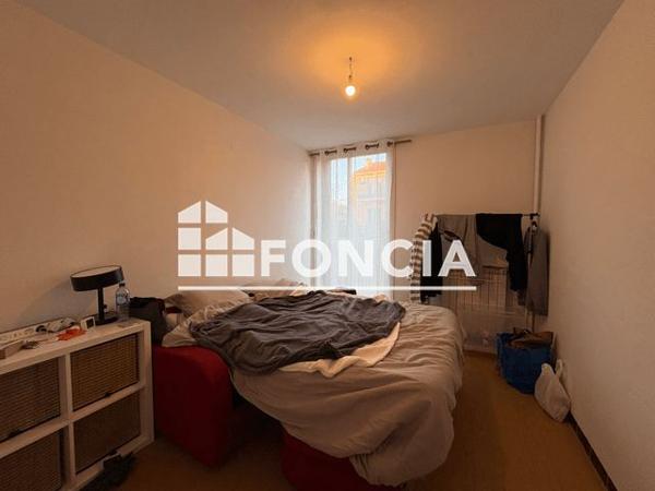 Location Appartement 3 pièces 75 m² - 18 RUE EUGENIE Hyeres 83400