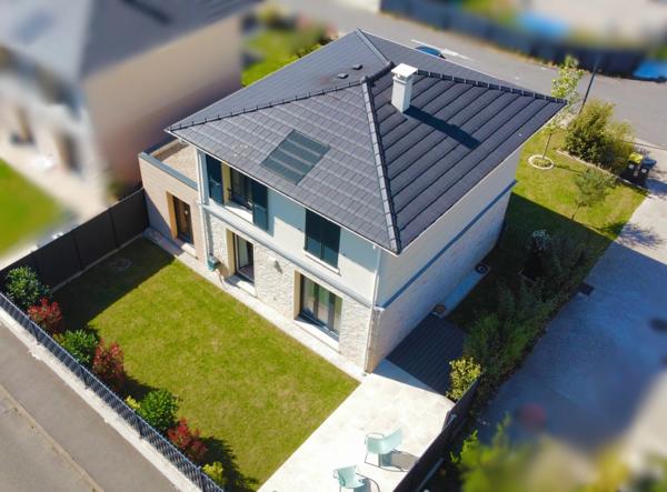 Maison à vendre 5 pièces ELANCOURT (78)