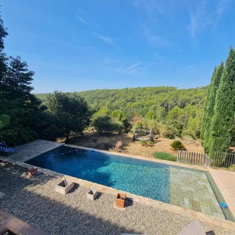 Villa Lorgues 5 pièce(s) 246 m2