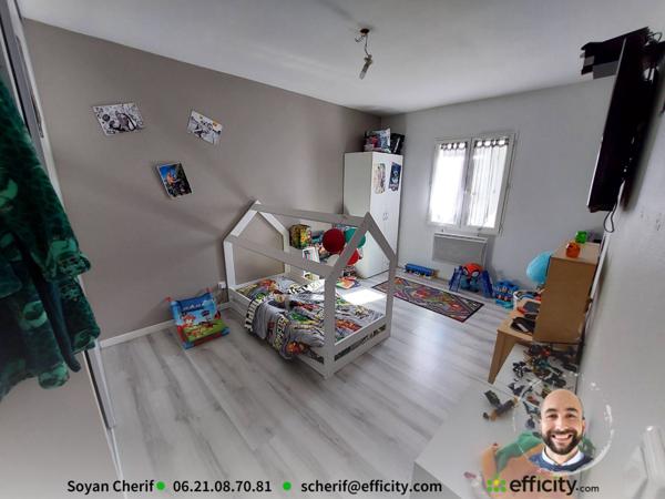 Immeuble 11 pièces - 250 m²