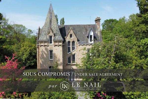 Authentique manoir du XIXe siècle restauré avec dépendances et parc en Sud Manche