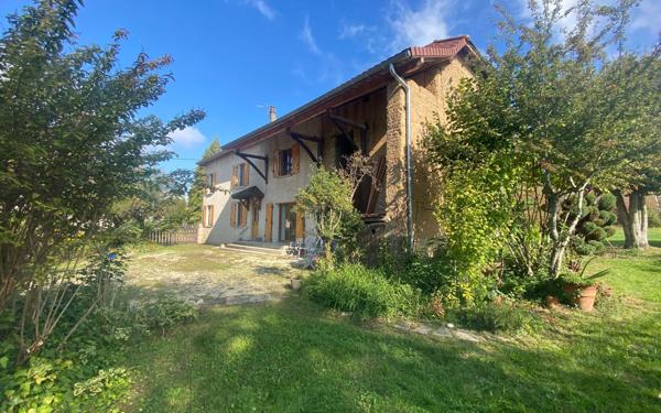 Maison à vendre    5 pièces • 135 m2 Dolomieu